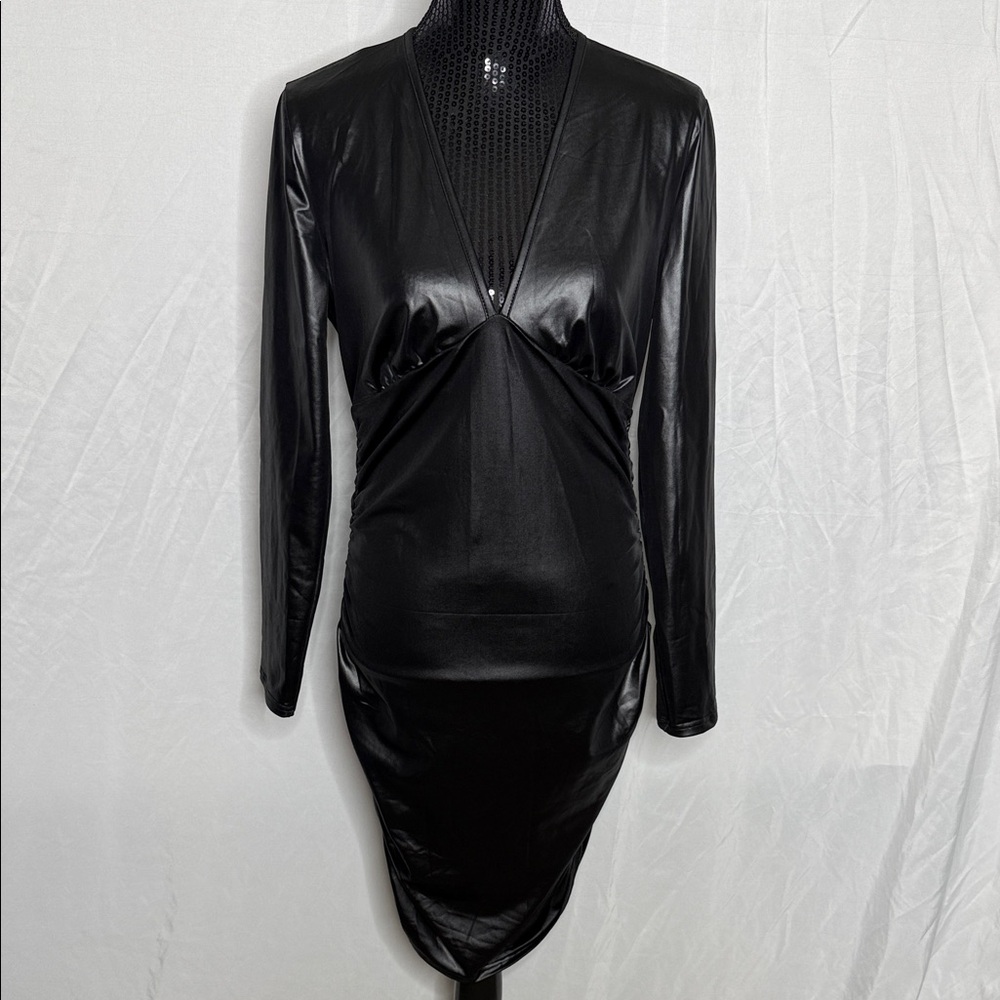 Chic Black Long Sleeve Dress